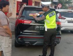 Satlantas Polres Banggai Tegur Kendaraan Parkir Sembarangan